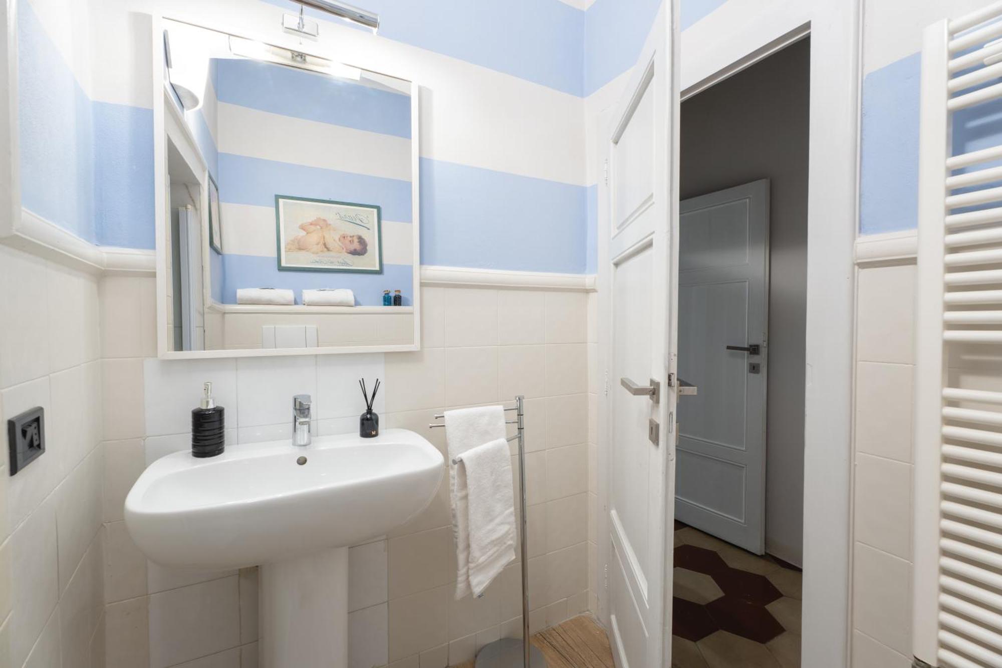Toselli Suite Apartment Пиза Экстерьер фото